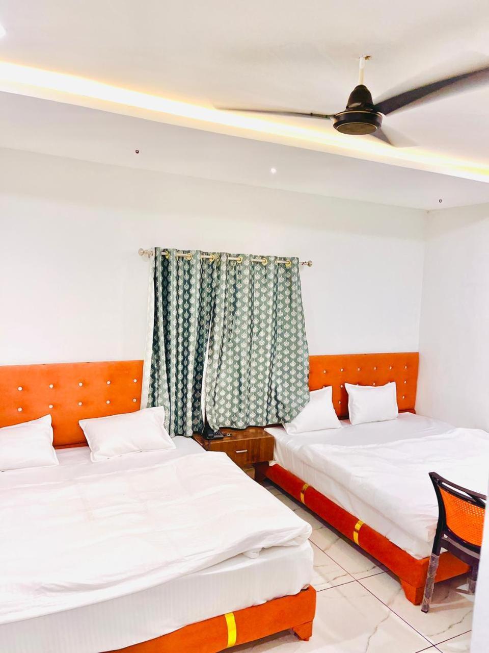 Hotel Shree Kedar Palace اوجاين المظهر الخارجي الصورة